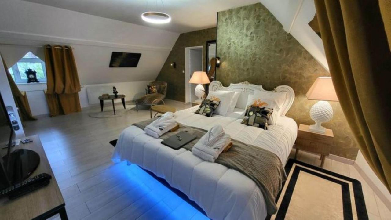 Villa Raffaella Les Albres 外观 照片