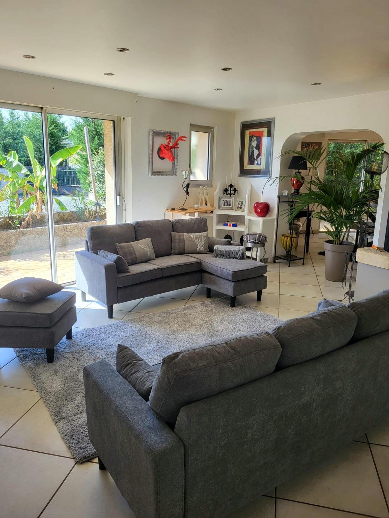 Villa Raffaella Les Albres 外观 照片